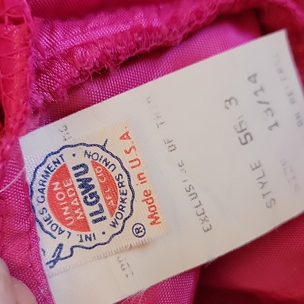 Vintage Fushia Gown - Picture 12 of 12